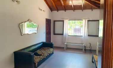 Casa en venta - 4 Dormitorios 4 Baños - 493mts2 - Moreno