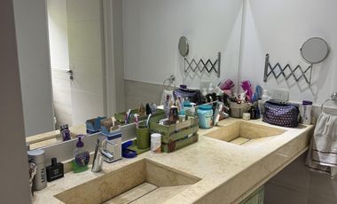 Venta - Casa 5 Ambientes, Jardín, Pileta - La Comarca, Tigre