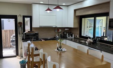 Venta - Casa 5 Ambientes, Jardín, Pileta - La Comarca, Tigre