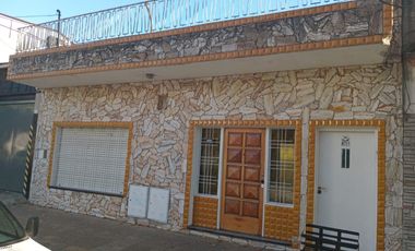 Casa para dos familias