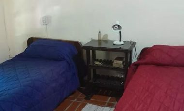 Casa en venta - 2 Dormitorios 2 Baños - Cochera - 2.000Mts2 - Guernica