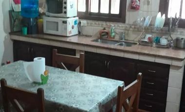 Casa en venta - 2 Dormitorios 2 Baños - Cochera - 2.000Mts2 - Guernica