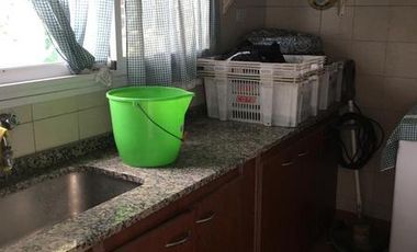 Chalet de 3 amb c/entrada de auto y jardín en José Mármol