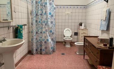 Casa en venta - 2 Dormitorios 2 Baños - Mercedes