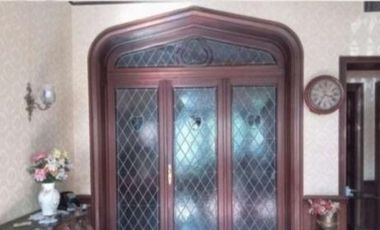 Casa en venta - 5 Dormitorios 4 Baños - 340mts2 - Mar Del Plata