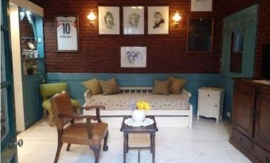 Casa en venta - 5 Dormitorios 4 Baños - 340mts2 - Mar Del Plata