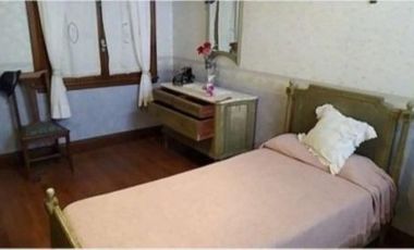 Casa en venta - 5 Dormitorios 4 Baños - 340mts2 - Mar Del Plata