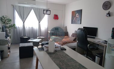 Departamento c/cochera cubierta - La Plata