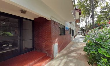 Venta Departamento en Lanús Oeste de 2 ambientes Planta Baja al Frente con Patio