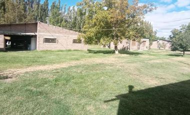 Complejo de cabañas en venta - 8 UFs - 7700mts2 - Neuquen