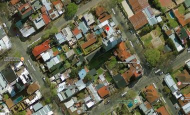 Casa en venta - 4 Dormitorios 3 Baños - 410mts2 - Quilmes