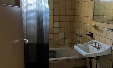 VENTA EN BLOCK 2 PH SUBDIVIDIDOS PARA REFACCIONAR, EN OLIVOS