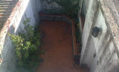 VENTA EN BLOCK 2 PH SUBDIVIDIDOS PARA REFACCIONAR, EN OLIVOS