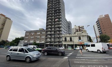 Alquiler departamento 3 ambientes con balcón en Avellaneda