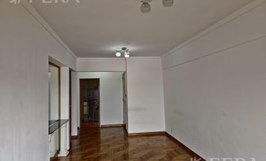 Alquiler departamento 3 ambientes con balcón en Avellaneda