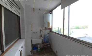 Alquiler departamento 3 ambientes con balcón en Avellaneda