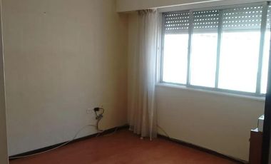 Casa en venta - 2 Dormitorios 2 Baños - Azul