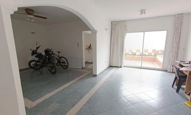 Casa en venta - 4 Dormitorios 2 Baños - Córdoba
