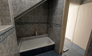 Casa en venta - 4 Dormitorios 2 Baños - Córdoba