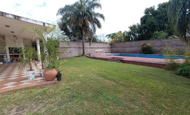 Casa en venta - 4 Dormitorios 2 Baños - Córdoba