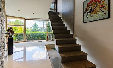 Imponente Casa en Cadaques - Funes Hills