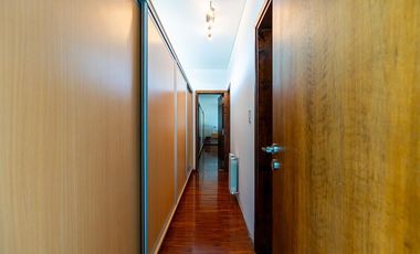 Imponente Casa en Cadaques - Funes Hills