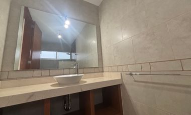 Casa en venta en Loretta 1