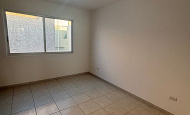 Casa en venta en Loretta 1