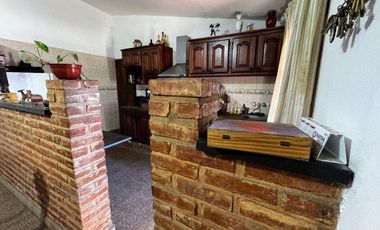 Casa en venta - 3 Dormitorios 1 Baño - Saladillo