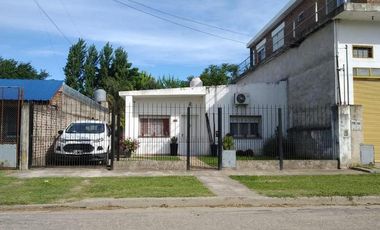 Casa en venta en Moreno