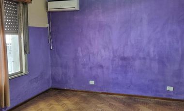 Casa en venta Granadero Baigorria a reciclar terreno 690 m2