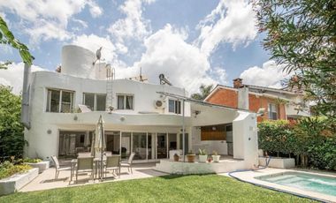 Casa en venta - 3 Dormitorios 2 Baños - El Venado