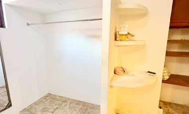 Casa en venta con habitación en planta baja en Sipeh Ánimas