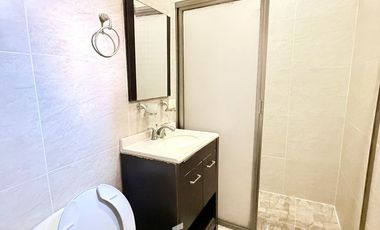 Casa en venta con habitación en planta baja en Sipeh Ánimas