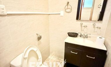 Casa en venta con habitación en planta baja en Sipeh Ánimas