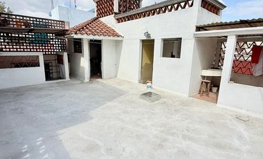 Casa en venta con habitación en planta baja en Sipeh Ánimas
