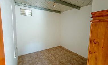 Alquiler PH en Banfield Oeste Monoambiente