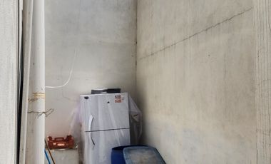 El Lienzo en Blanco para tu Éxito: 170 m² en el Corazón Comercial de Nueva Oxtot