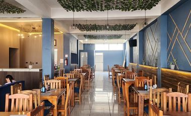 El Lienzo en Blanco para tu Éxito: 170 m² en el Corazón Comercial de Nueva Oxtot