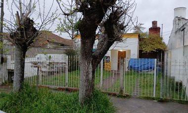 Casa en venta - 2 Dormitorios 2 Baños - Tolosa