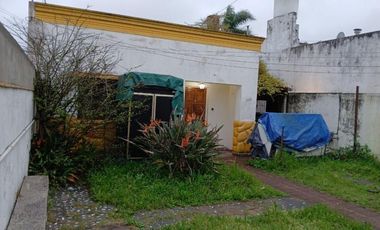 Casa en venta - 2 Dormitorios 2 Baños - Tolosa