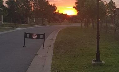 Casa en venta - 4 Dormitorios  4 Baños 2 Cocheras - 860Mts2 - Escobar