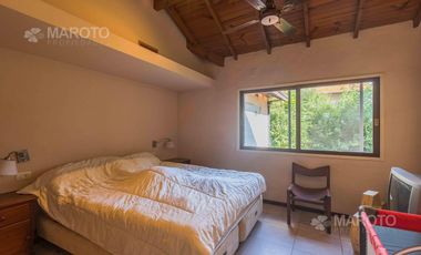 CASA EN VENTA EN C.C. LOS HORNEROS - MAROTO PROPIEDADES-