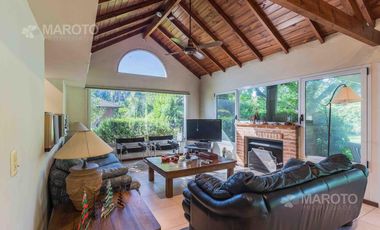 CASA EN VENTA EN C.C. LOS HORNEROS - MAROTO PROPIEDADES-