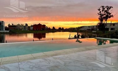 Casa en Venta en Laguna Grande-Villanueva