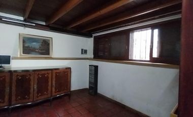 Casa en venta - 2 Dormitorios 1 Baño - 85mts2 - Bernal