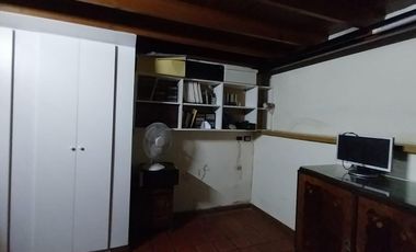 Casa en venta - 2 Dormitorios 1 Baño - 85mts2 - Bernal