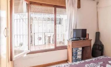 PH en venta - 2 Dormitorios 1 Baño - 90Mts2 - Bernal