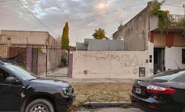 Casa en venta - 2 Dormitorios 1 Baño - Wilde