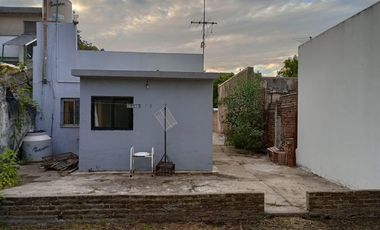 Casa en venta - 2 Dormitorios 1 Baño - Wilde